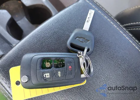 2015 Chevrolet Camaro 2Lt из США, поврежденный, VIN 2G1FF1E39F9181348